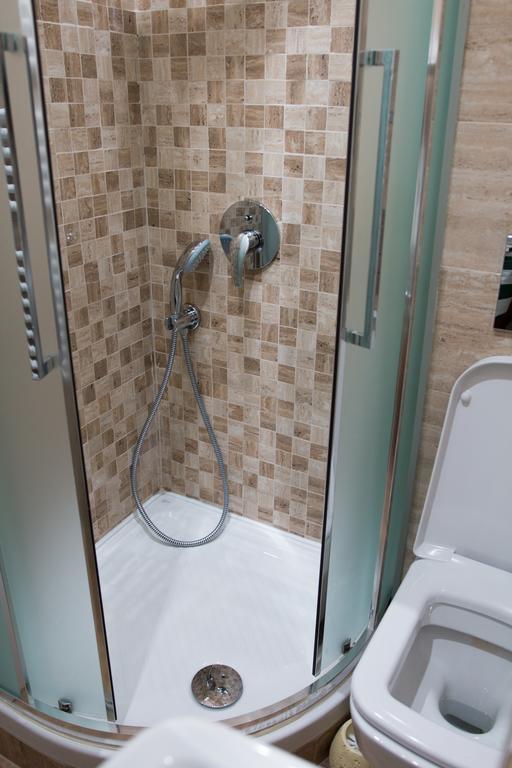 Square View Apartman Kazanlak Szoba fotó