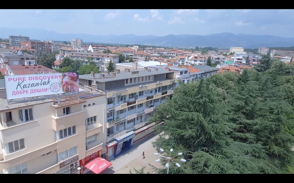 Square View Apartman Kazanlak Kültér fotó